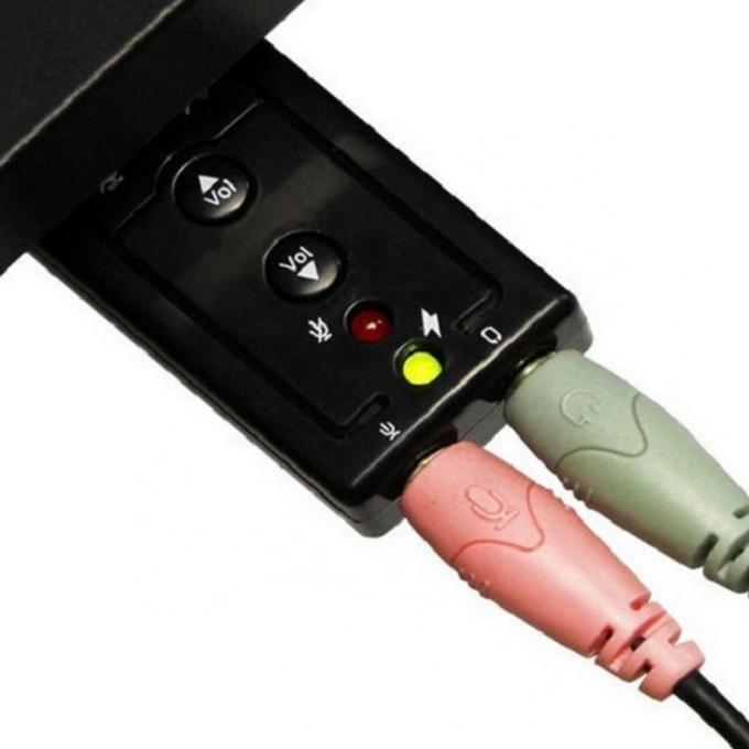 Plug and Play Audio Mic Studio USB External Sound Card Adapter 4